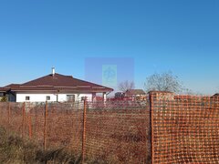 Sabareni, teren intravilan construibil, cu utilitati in apropiere